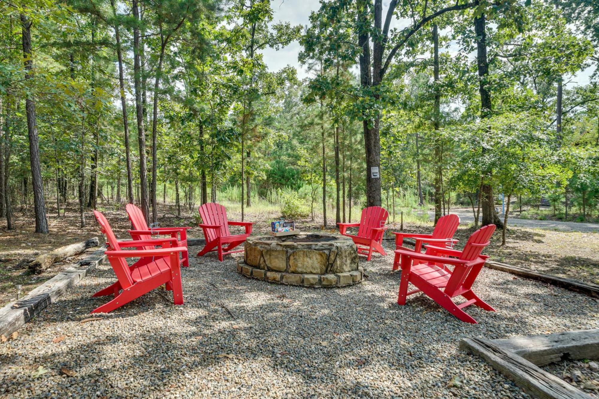 Penny Lane Lodge Broken Bow Cabin Less Than 6 Mi To Lake Εξωτερικό φωτογραφία